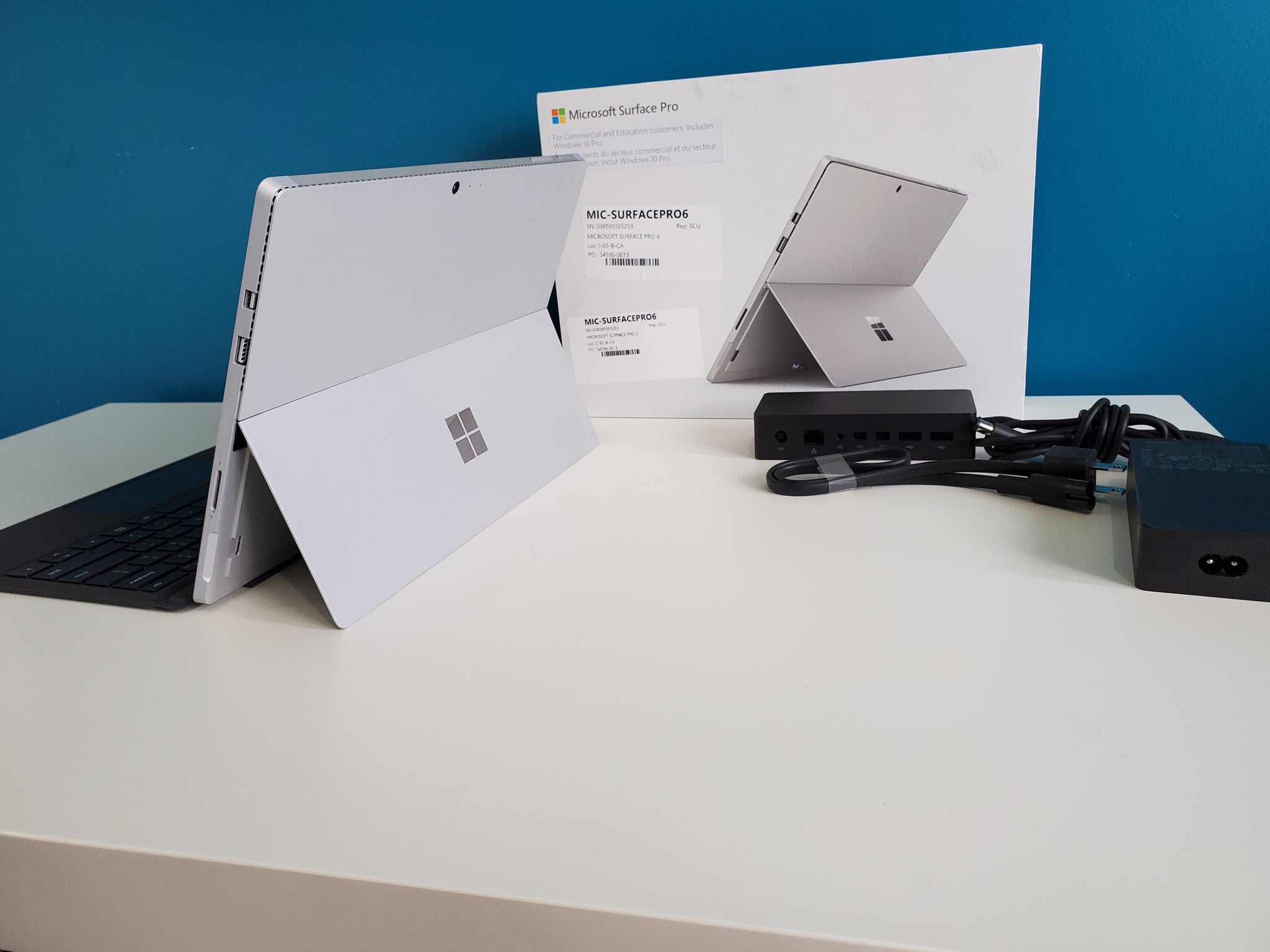Microsoft Surface Pro4 8G/256G/Office-